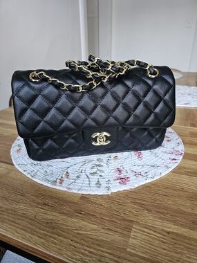 Chanel Black Quilted Leather Shoulder Bag with Red Interior